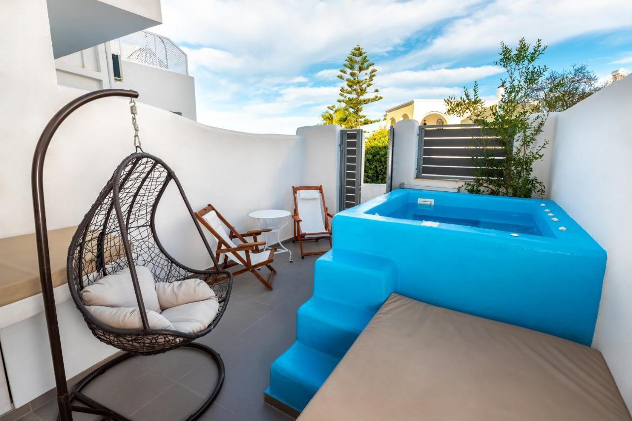 The Muses Of Santorini Private Jacuzzi Suites Вотон Экстерьер фото