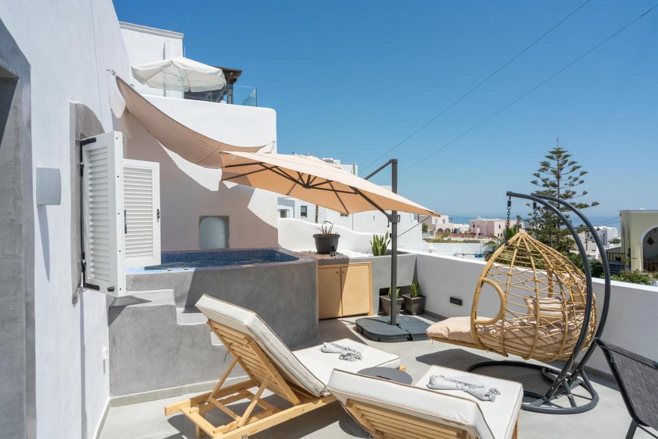 The Muses Of Santorini Private Jacuzzi Suites Вотон Экстерьер фото