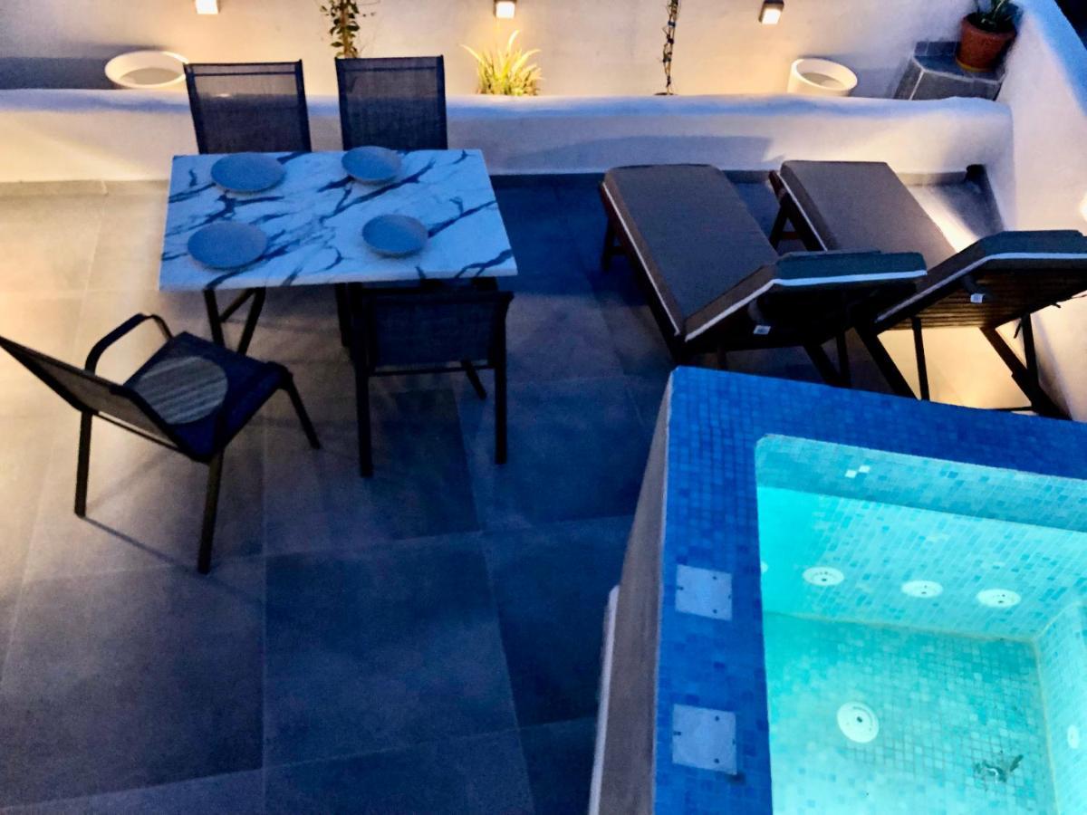 The Muses Of Santorini Private Jacuzzi Suites Вотон Экстерьер фото