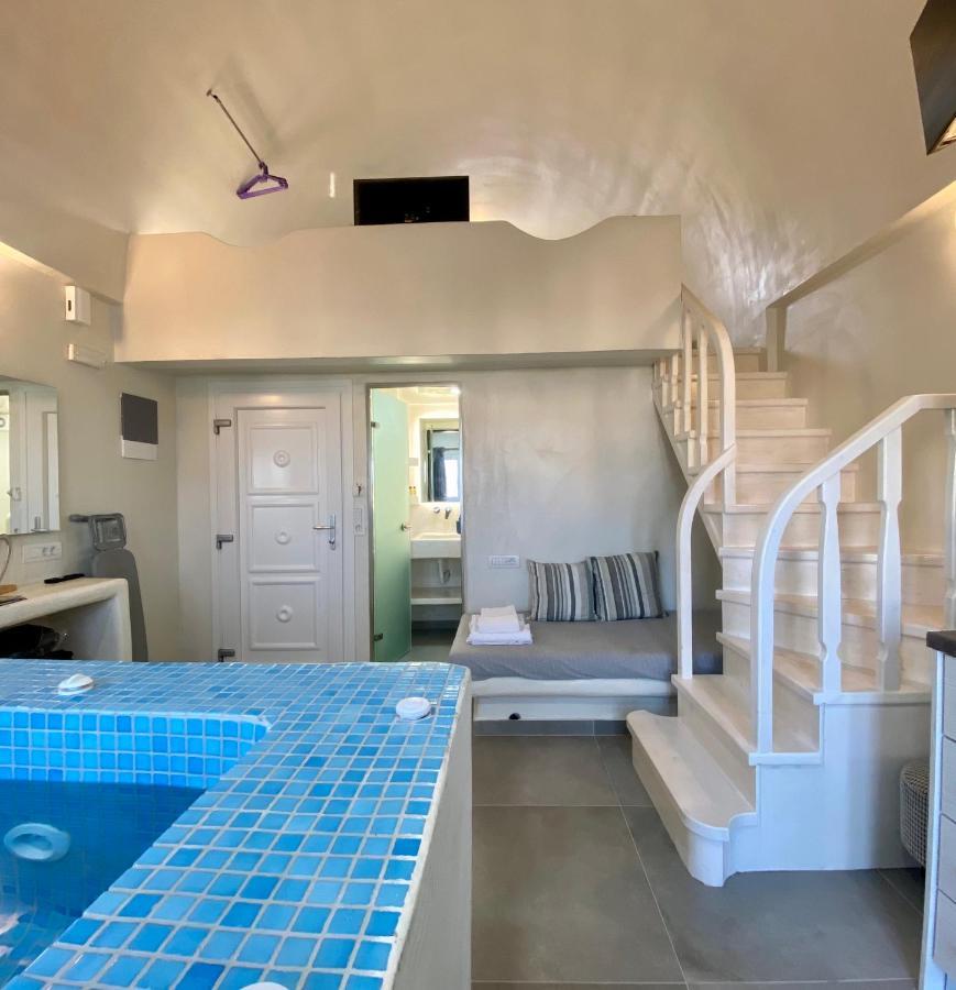 The Muses Of Santorini Private Jacuzzi Suites Вотон Экстерьер фото